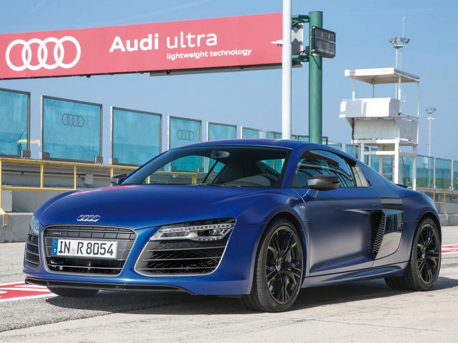  Audi R8 V10 Plus 2012 года  (WW) (фото 14 из 23)